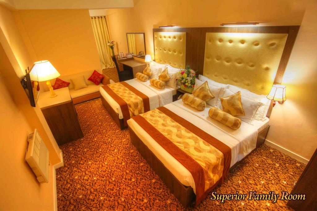 The Queensburry City Hotel Nuwara Eliya Eksteriør bilde