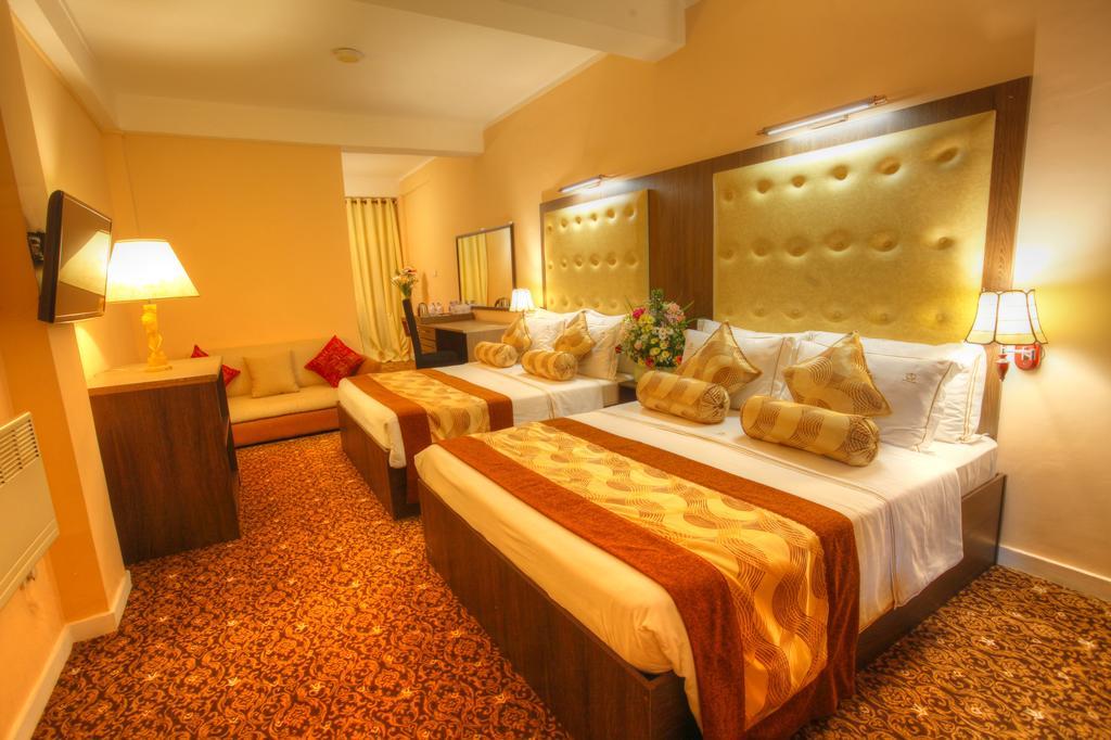 The Queensburry City Hotel Nuwara Eliya Eksteriør bilde